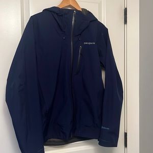Navy Mens Patagonia Calcite jacket size M